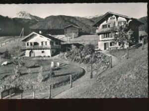 Wiesen - Ferienhaus Aelplihorn u. Chalet Tinzenhorn [010-3925