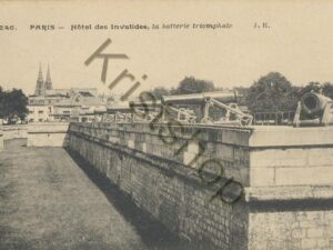 Paris - Hôtel des Invalides - la batterie triomphale [010-4166