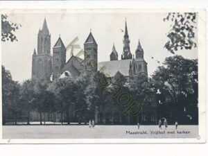 Maastricht - Vrijthof met Kerken [010-5567