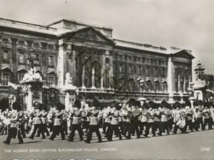 London - The Guards Band Leaving Buckingham Palace  [010-6408