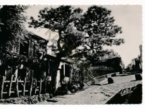 Paris - Le Vieux Montmartre   - Lapin Agile [KRST010-6844