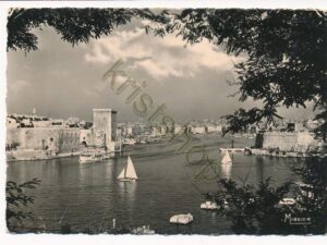 Marseille - Le Fort St Jean et le Vieux Port [KRST010-6895