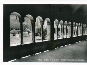 Roma - Chiesa di S Sabina  [KRST010-7023
