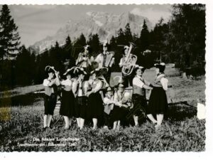 Biberwier - Tirol - Trachtenverein - Die fidelen Loisachtaler [KRST010-7256