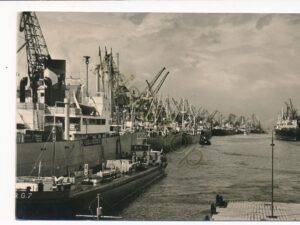 Bremen - Uberseehafen [KRST010-7363
