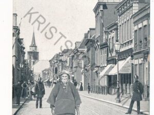 Scheveningen - De Omroeper in de Keizerstraat [003-5592