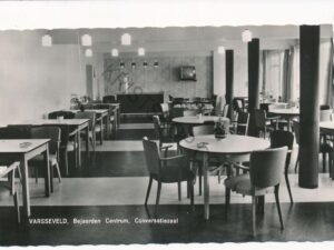 Varsseveld - Bejaardencentrum - Conversatiezaal [003-5751