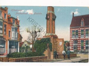 Hilversum - Postkantoor met Fontein [003-5864